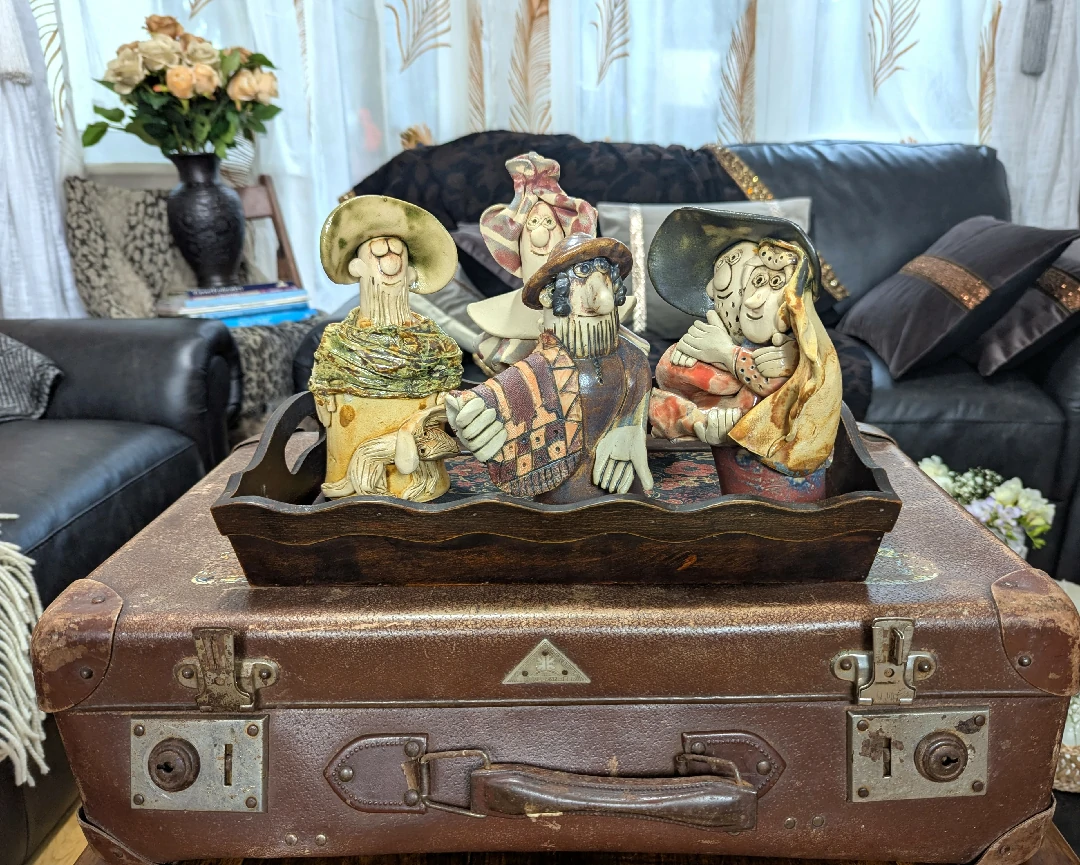 Home Zaliwana Accessories